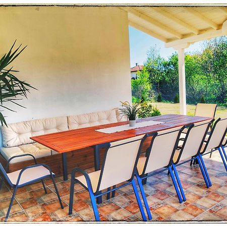 Casa Alegra Villa Bliznatsi ภายนอก รูปภาพ