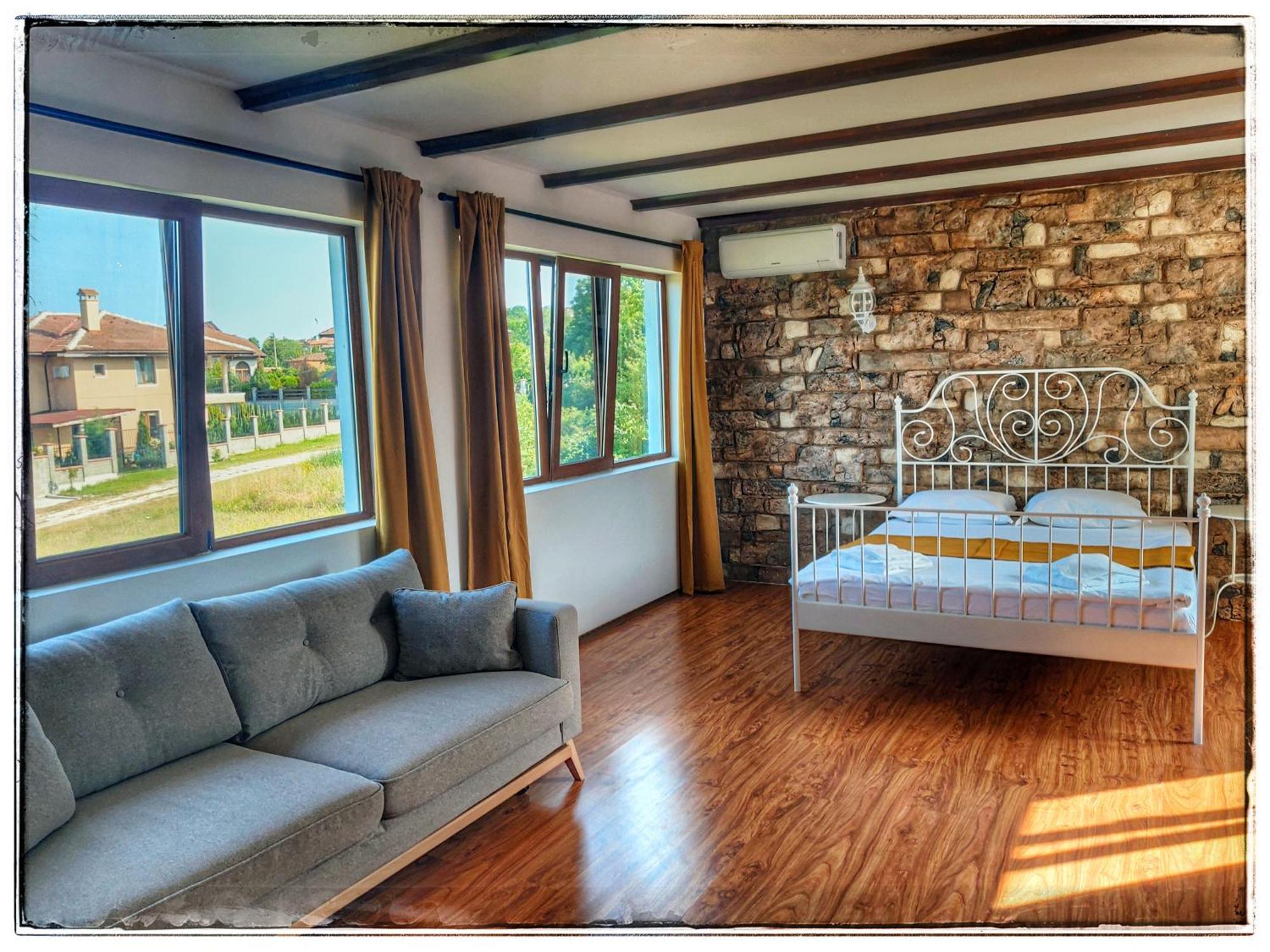 Casa Alegra Villa Bliznatsi ภายนอก รูปภาพ